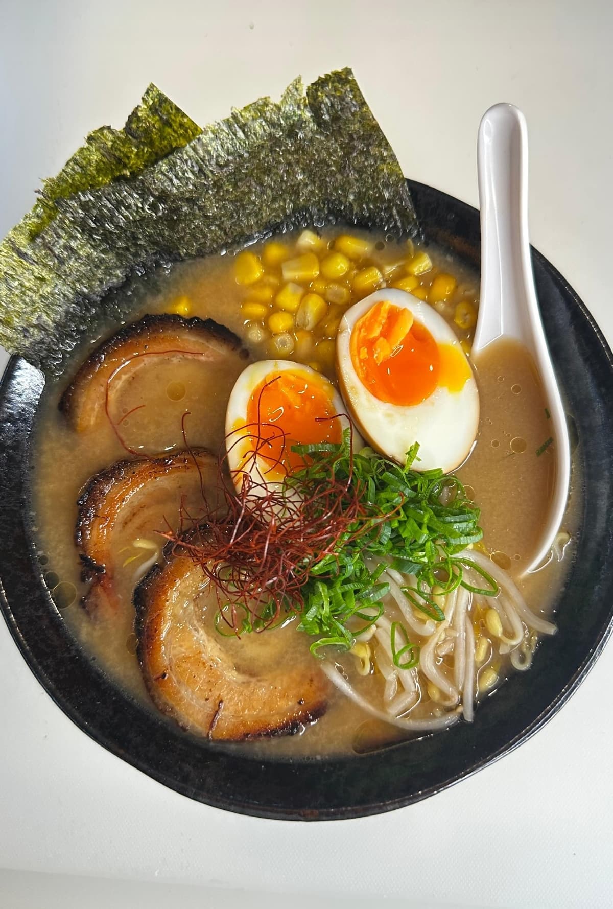 Tsukuyomi Poke & Sushi