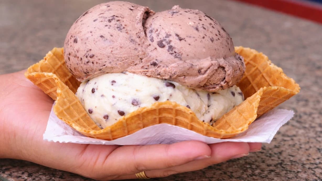Sorveteria Araújo - Praça Santo Antônio | Parnaíba